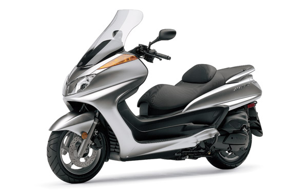 2006_yamaha_majesty.jpg